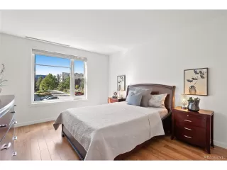 Photo #5: 7325582 Listing