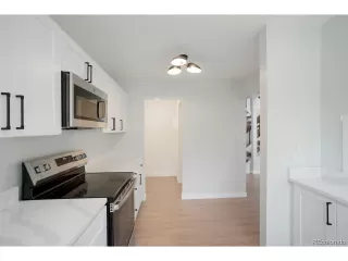 Photo #6: 7343068 Listing