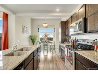 Photo #6: 7373351 Listing