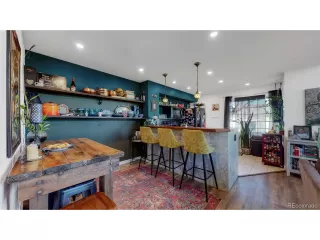 Photo #5: 7388845 Listing