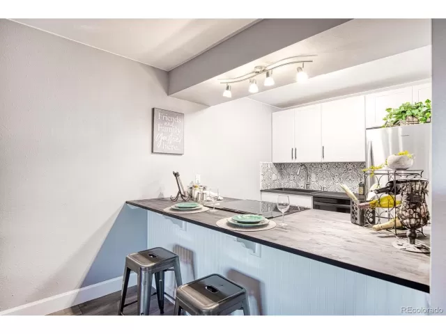 MLS: 7399177 Condo For Sale