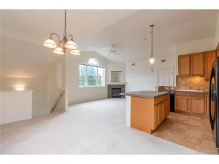 Photo #4: 7412047 Listing