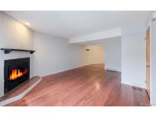 Photo #4: 7428091 Listing