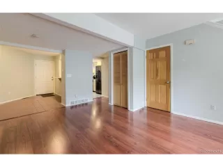 Photo #5: 7428091 Listing