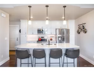 Photo #2: 7432604 Listing