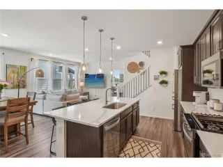 Photo #5: 7467563 Listing 