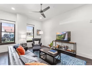 Photo #6: 7468754 Listing