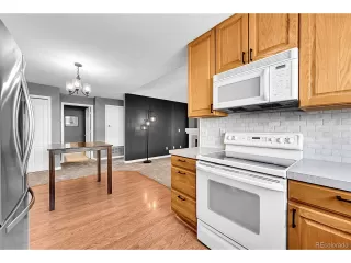 Photo #6: 7470995 Listing 