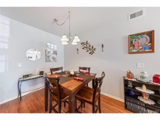 Photo #5: 7482058 Listing