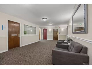 Photo #2: 7485585 Listing