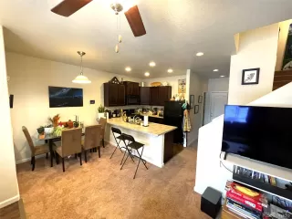 Photo #1: 7491264 Listing