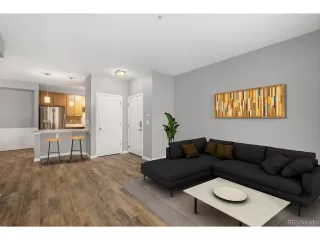 Photo #3: 7495711 Listing