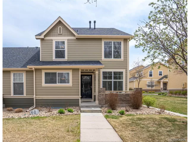 MLS: 7521537 Condo For Sale