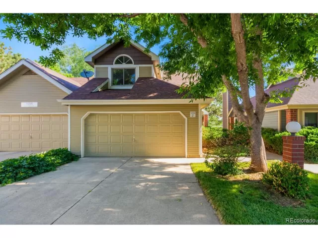 MLS: 7529068 Condo For Sale