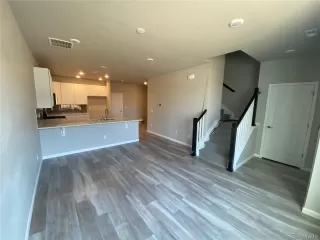 Photo #1: 7531763 Listing 