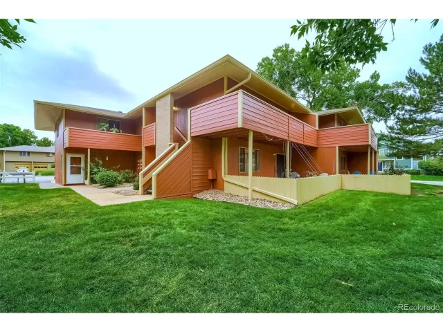 MLS: 7535601 Condo For Sale