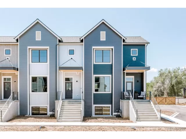 MLS: 7536523 Condo For Sale