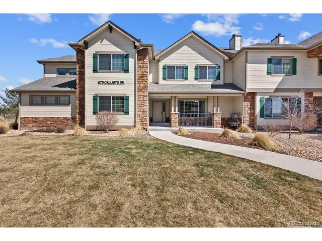 MLS: 7555763 Condo For Sale