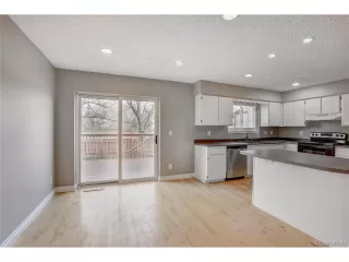 Photo #4: 7564952 Listing