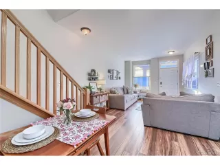 Photo #3: 7566001 Listing