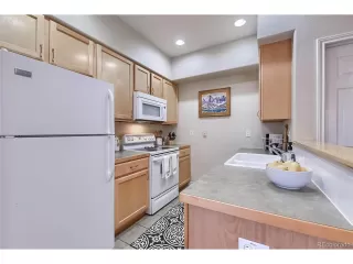 Photo #5: 7566001 Listing