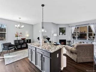 Photo #5: 7582148 Listing