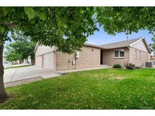 Photo #2: 7582338 Listing