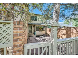 More Details about MLS # 7588005 : 640 QUINCE CIR BOULDER CO 80304