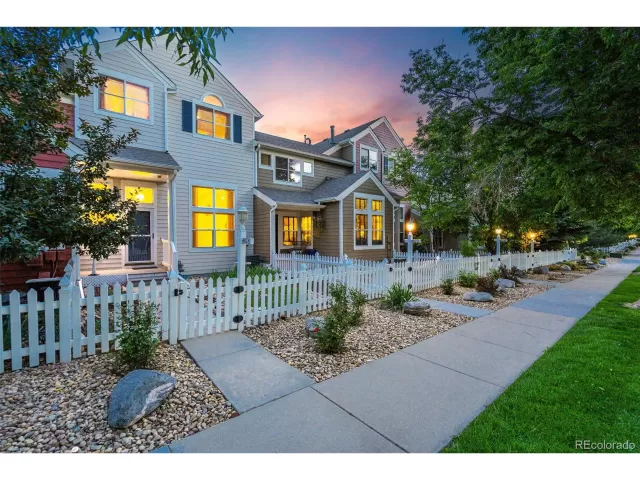 MLS: 7589019 Condo For Sale