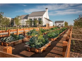 Photo #3: 7631144 Listing