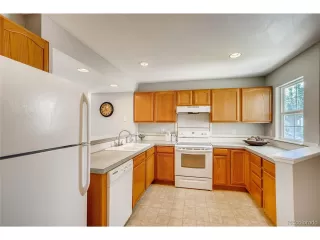 Photo #5: 7639508 Listing