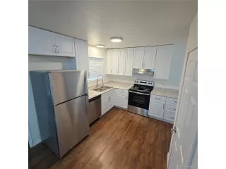 Photo #1: 7647758 Listing