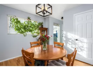 Photo #5: 7647901 Listing 