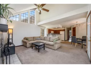 Photo #5: 7667374 Listing