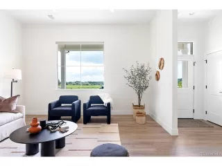 Photo #3: 7676695 Listing