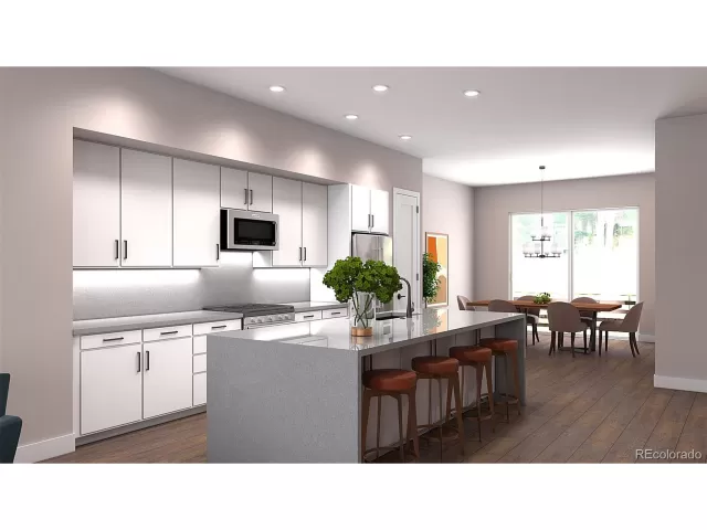 MLS: 7680396 Condo For Sale