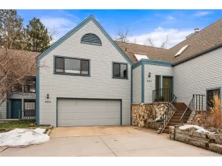 Photo #1: 7684299 Listing