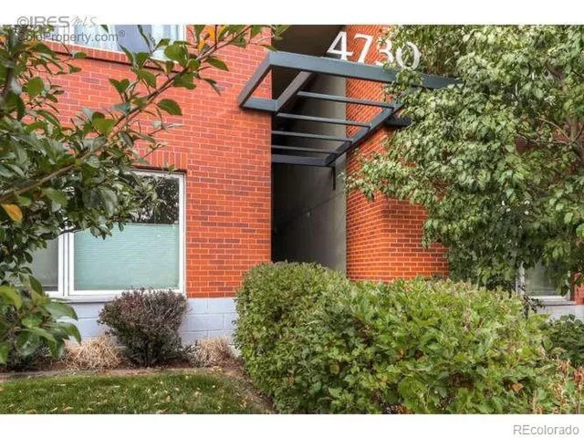 MLS: 7686903 Condo For Sale