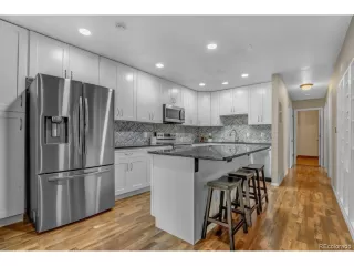 Photo #5: 7698231 Listing