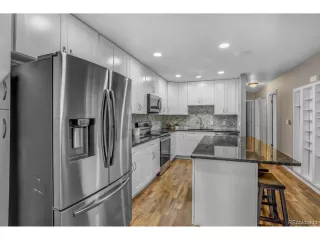 Photo #6: 7698231 Listing