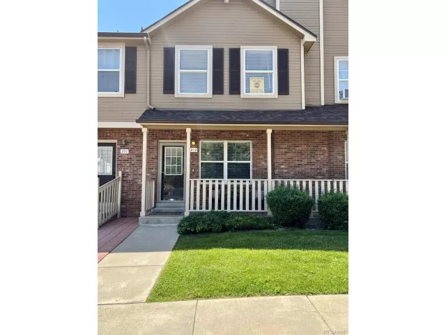 MLS: 7722610 Condo For Sale