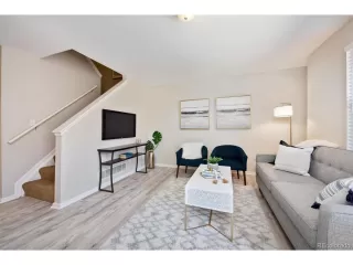 Photo #4: 7722610 Listing