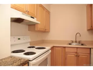 Photo #5: 7723468 Listing