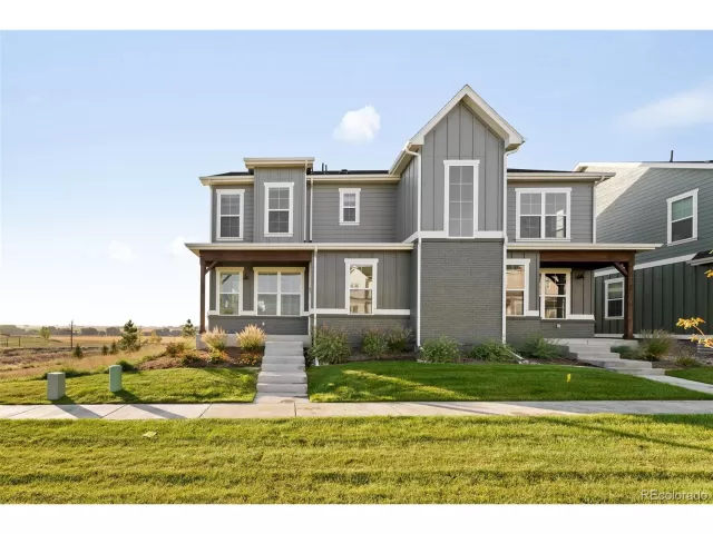 MLS: 7755320 Condo For Sale