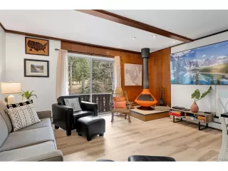 Photo #2: 7760790 Listing