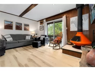 Photo #4: 7760790 Listing