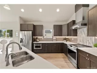 Photo #3: 7768800 Listing 