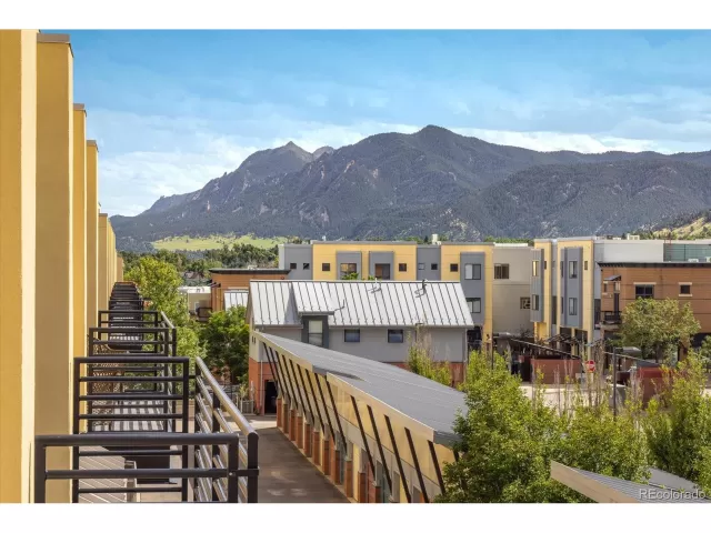 MLS: 7777818 Condo For Sale