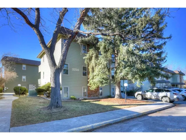 MLS: 7782417 Condo For Sale