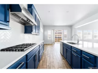 Photo #4: 7827701 Listing